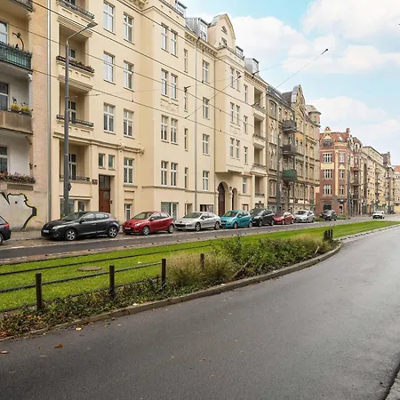 Bright Wierzbiecice Near Mtp By Renters