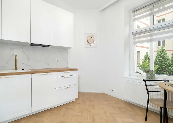 Bright Wierzbiecice Near Mtp By Renters Appartement Poznań